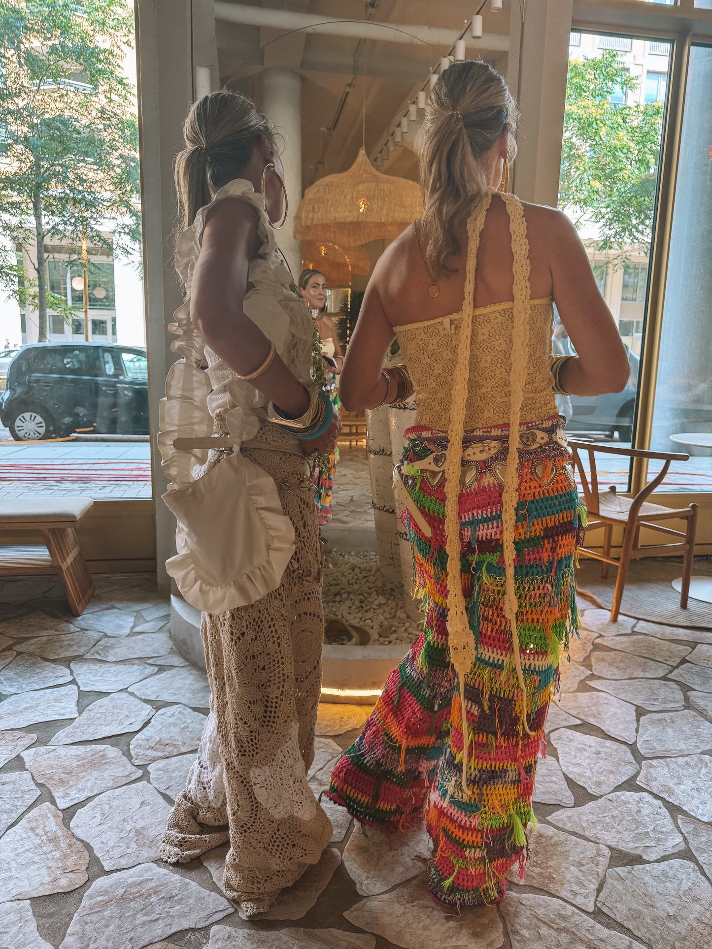 Bisous colorful crochet pants