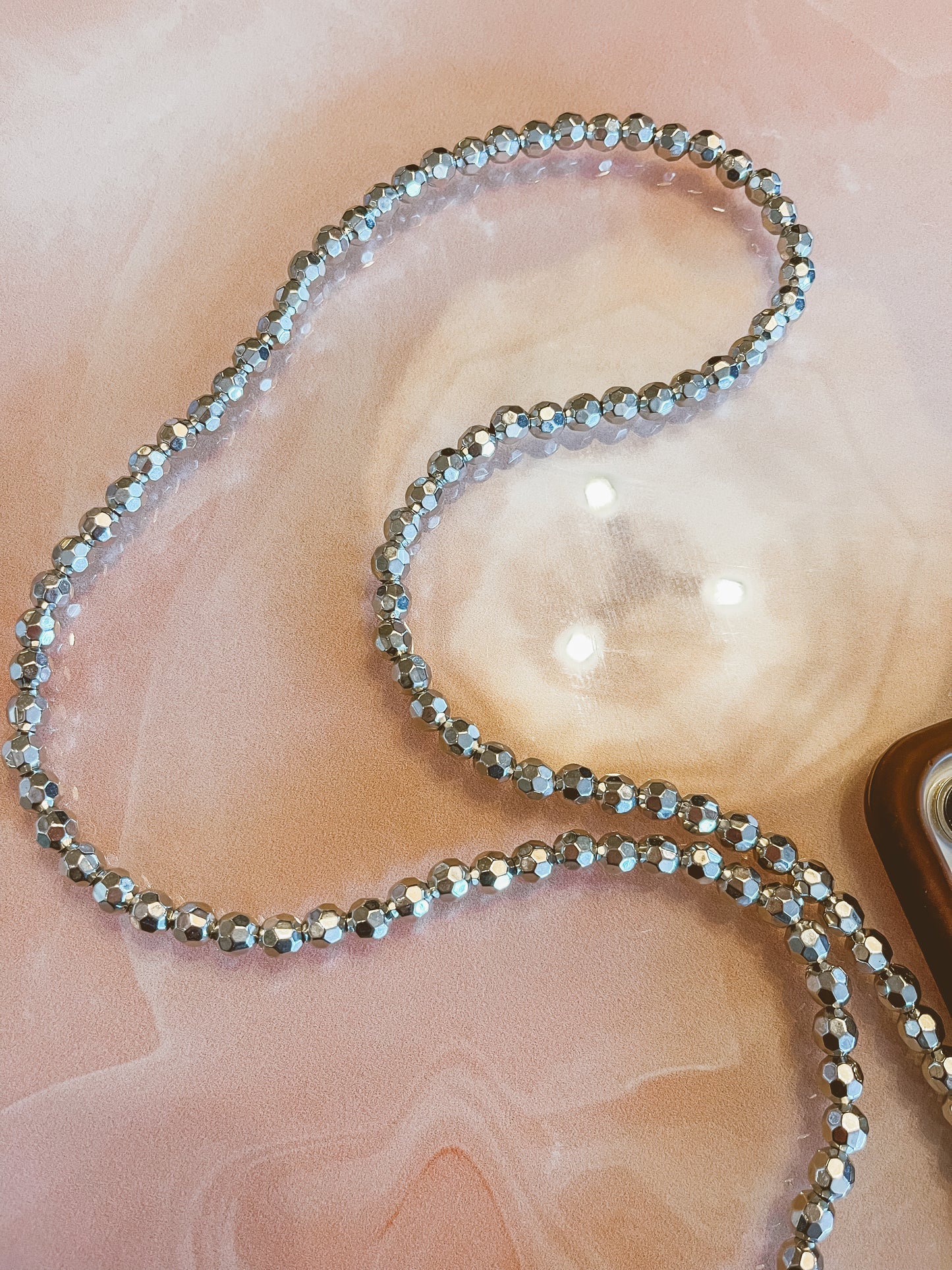 Silver beads phone necklace