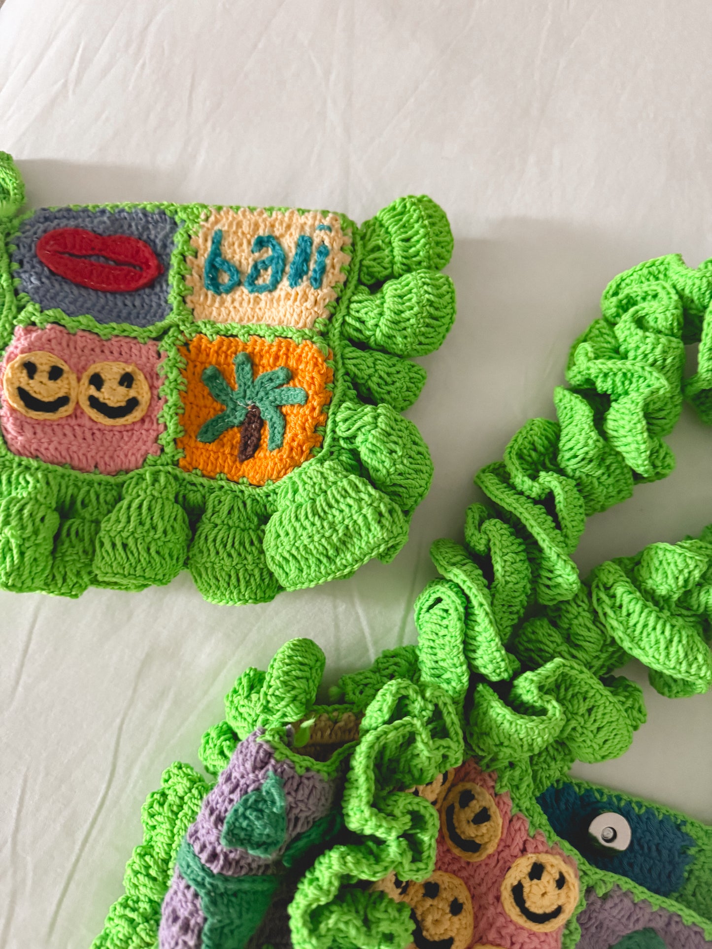 Bali Banana crochet ruffle purse