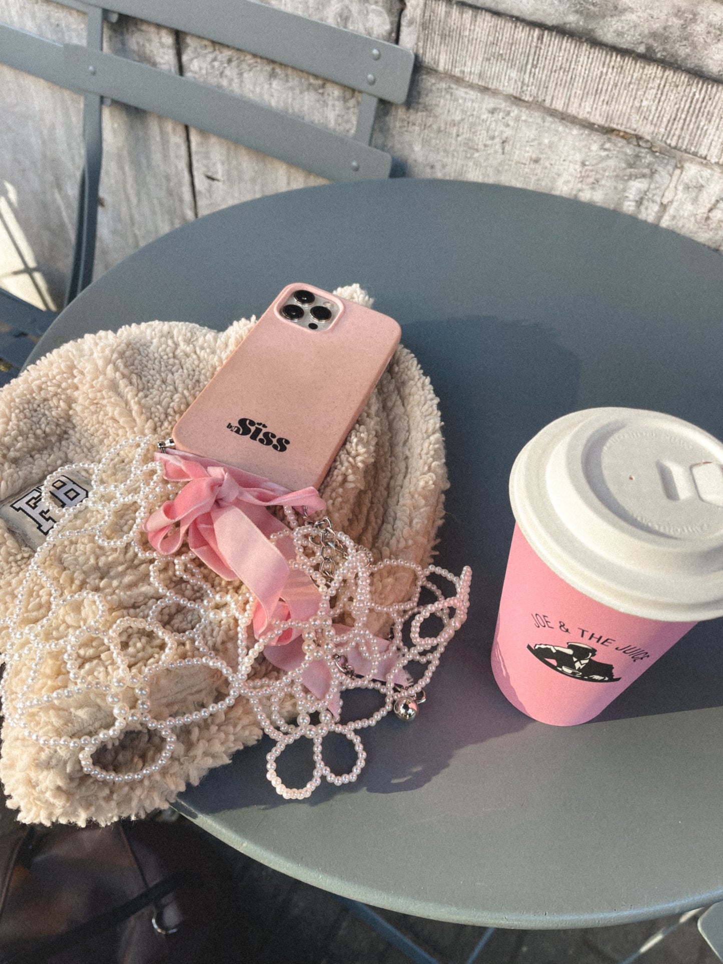 Mermaid shell phone necklace 🤍🤍