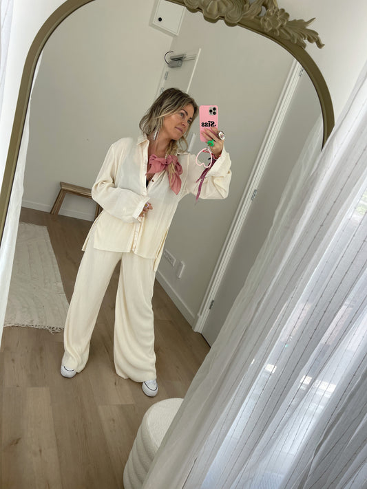 Comfy white suit - off white