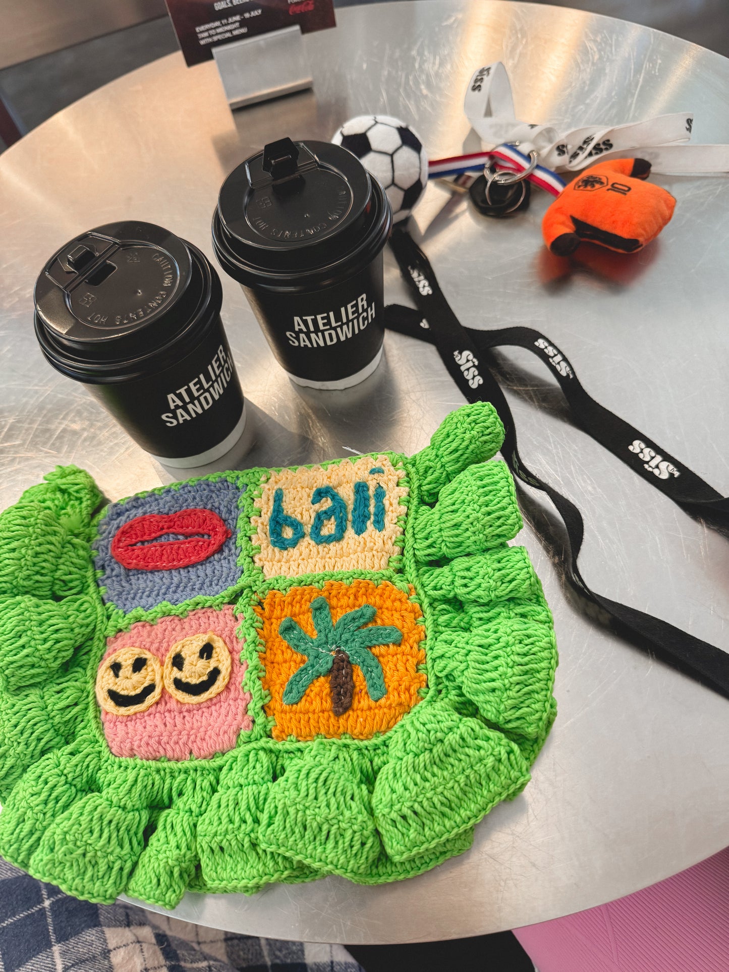 Bali Banana crochet ruffle purse